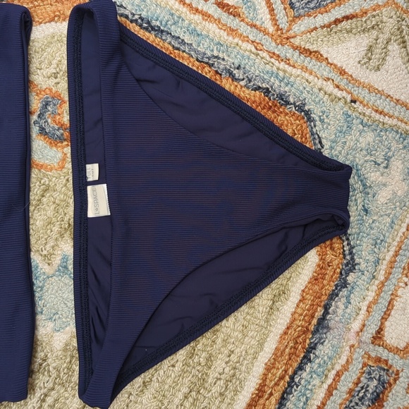 L*Space Lee Lee bikini top + Sandy full cut bottom - Picture 8 of 10